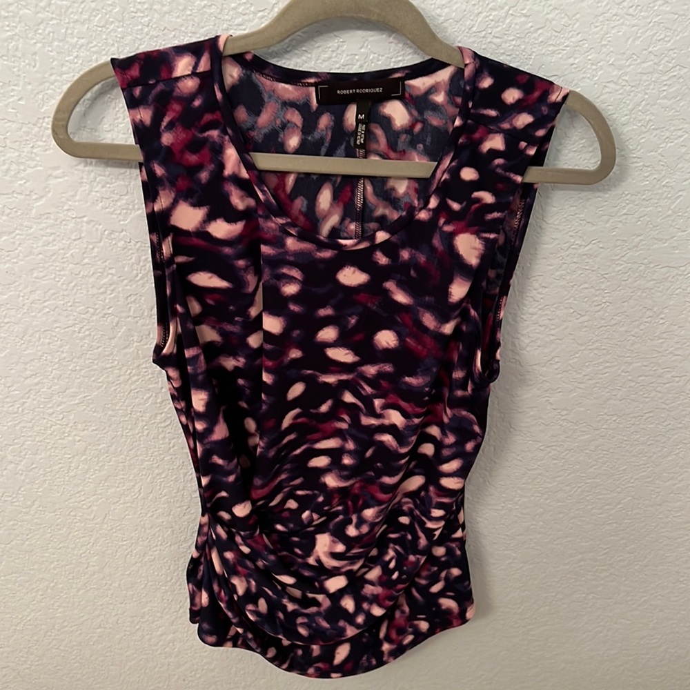 Women’s Robert Rodriguez sleeveless dressy top, Size Medium